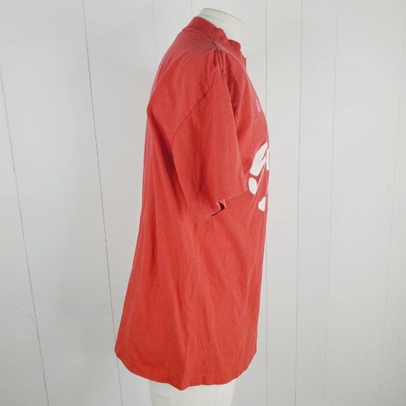 Peacock Papers Men's Red Snuggle Me Short Sleeve Crew Neck T-Shirt Size Large - Picture 4 of 11